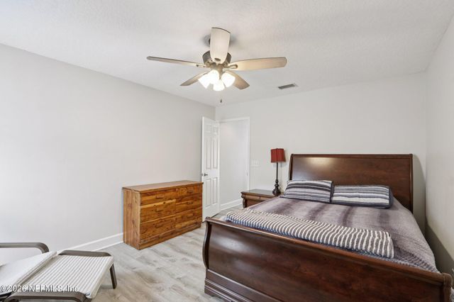 1524 1ST Street S, Jacksonville Beach, FL 32250
