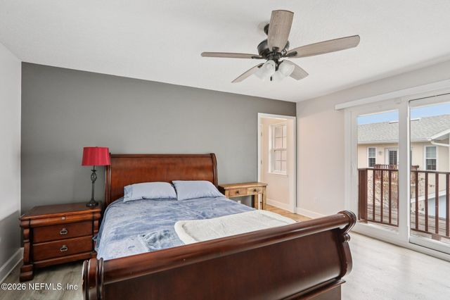 1524 1ST Street S, Jacksonville Beach, FL 32250