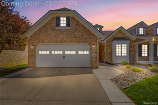 15720 Hunter Grove, Livonia, MI 48154