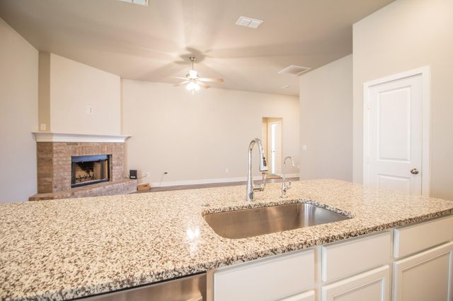 2020 138th Street, Lubbock, TX 79423