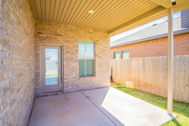 2020 138th Street, Lubbock, TX 79423