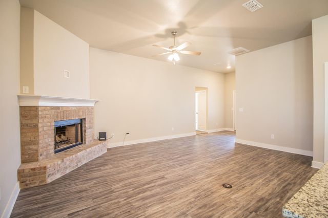 2020 138th Street, Lubbock, TX 79423