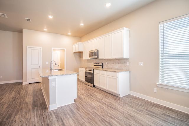 2020 138th Street, Lubbock, TX 79423