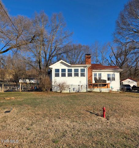 174 Double Springs Road, Fall Branch, TN 37656