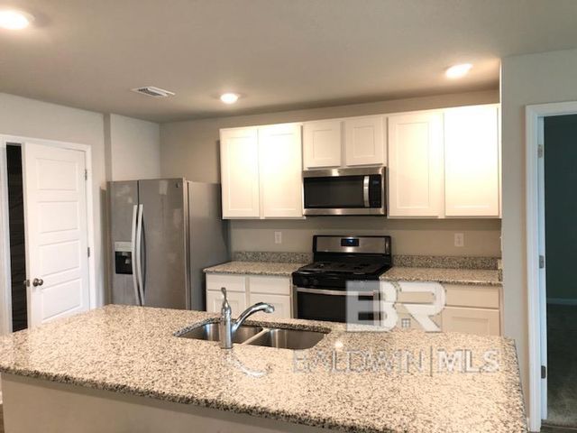 8114 Irwin Loop, Daphne, AL 36526