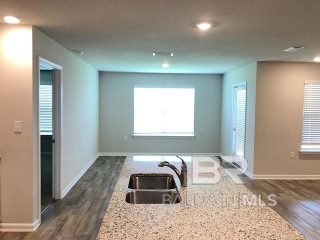 8114 Irwin Loop, Daphne, AL 36526