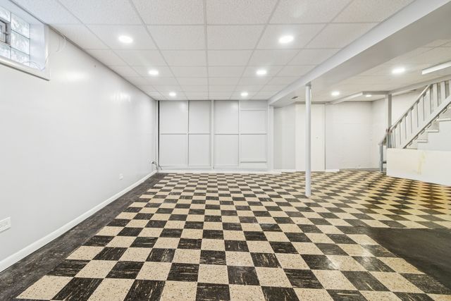 434 N Manchester Drive, Chicago Heights, IL 60411