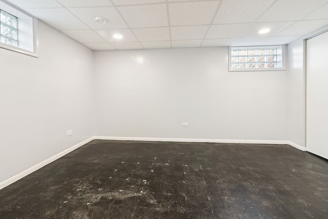 434 N Manchester Drive, Chicago Heights, IL 60411