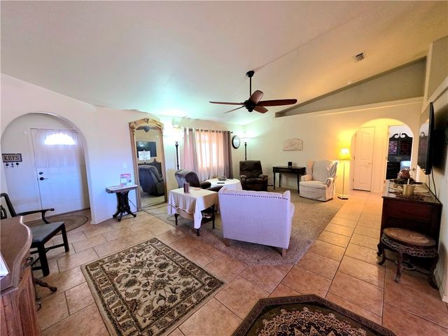 9197 N Concho Drive, Kingman, AZ 86401