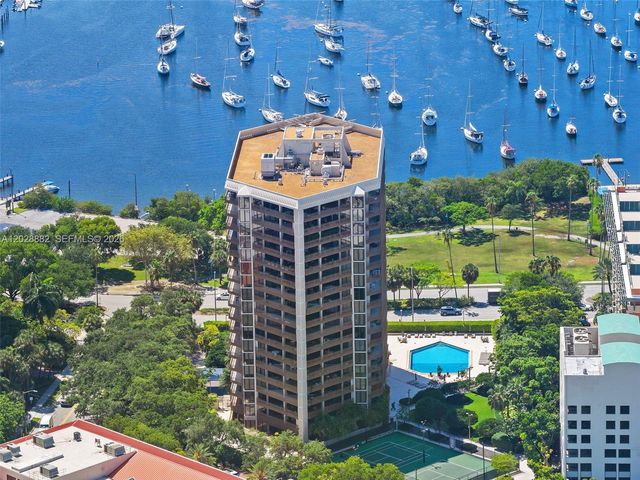 2901 S Bayshore Drive 6A, Coconut Grove, FL 33133
