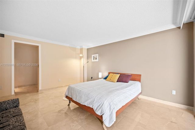2901 S Bayshore Drive 6A, Coconut Grove, FL 33133