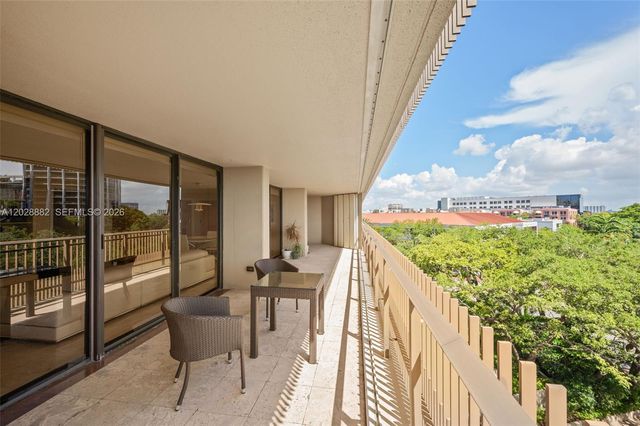 2901 S Bayshore Drive 6A, Coconut Grove, FL 33133