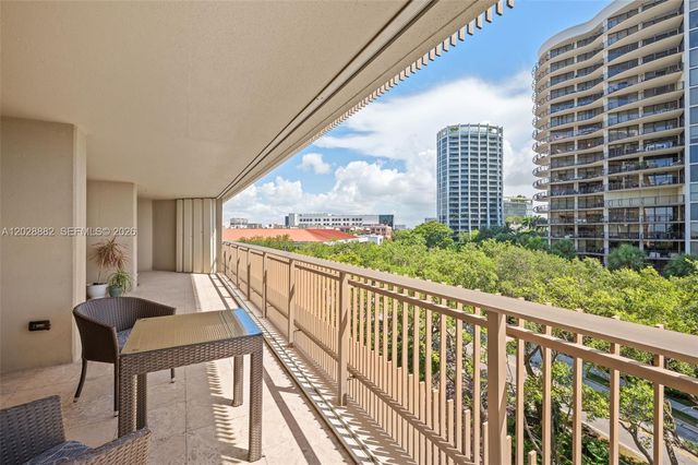 2901 S Bayshore Drive 6A, Coconut Grove, FL 33133