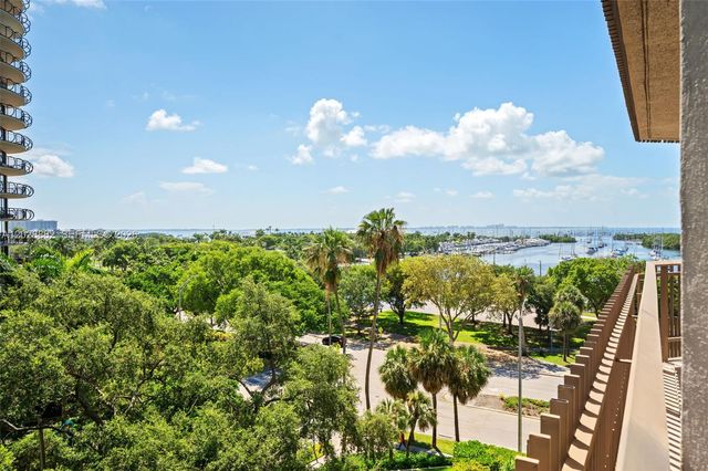 2901 S Bayshore Drive 6A, Coconut Grove, FL 33133