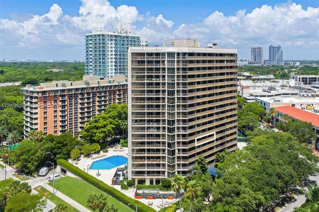 2901 S Bayshore Drive 6A, Coconut Grove, FL 33133