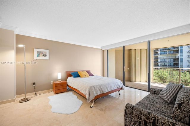 2901 S Bayshore Drive 6A, Coconut Grove, FL 33133