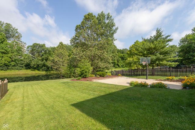 2426 Manita Drive, Indianapolis, IN 46234