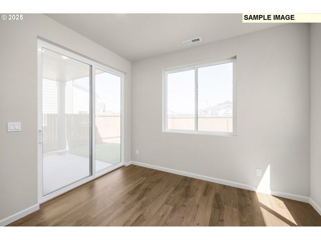 51092 Sw Klompen St, Scappoose, OR 97056