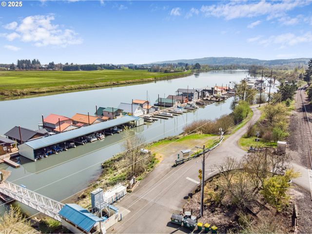 51092 Sw Klompen St, Scappoose, OR 97056