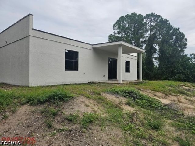 2603 8th ST SW, Lehigh Acres, FL 33976