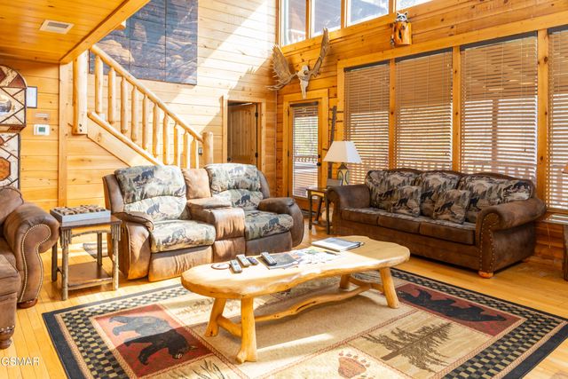 3539 Carsons Ridge Way, Sevierville, TN 37862