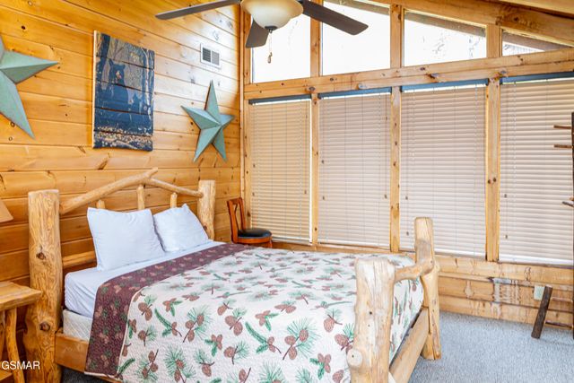 3539 Carsons Ridge Way, Sevierville, TN 37862