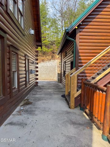 3539 Carsons Ridge Way, Sevierville, TN 37862