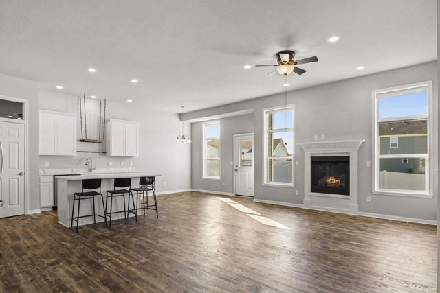 932 Margarets Way, Belleville, WI 53508