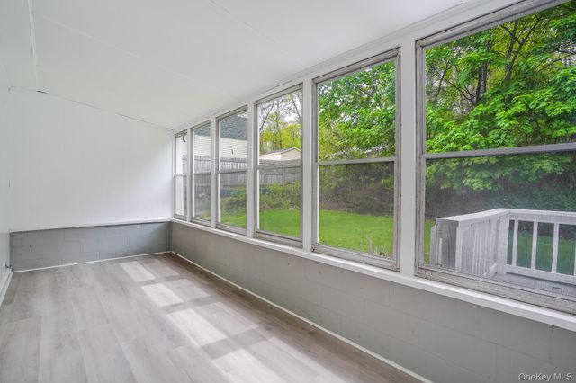 4 Cherry Lane, Poughkeepsie, NY 12601