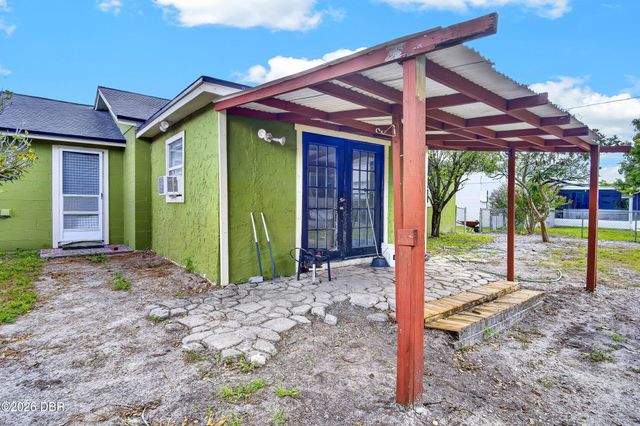 1019 Pioneer Drive, Deltona, FL 32725