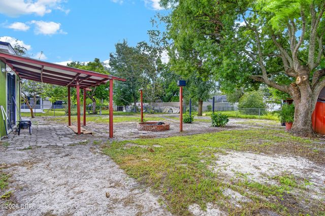 1019 Pioneer Drive, Deltona, FL 32725