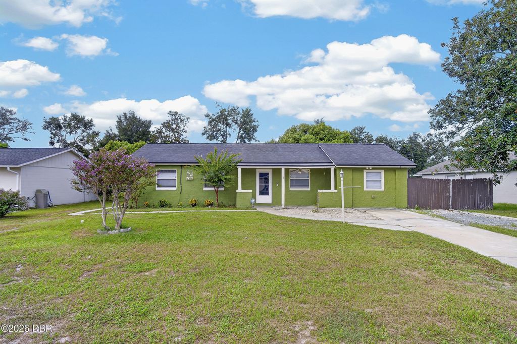 1019 Pioneer Drive, Deltona, FL 32725