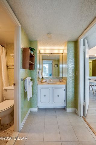 3047 S Atlantic Ave Apt 201, Daytona Beach, FL 32118