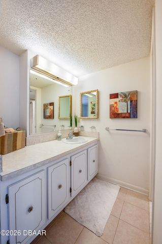 3047 S Atlantic Ave Apt 201, Daytona Beach, FL 32118