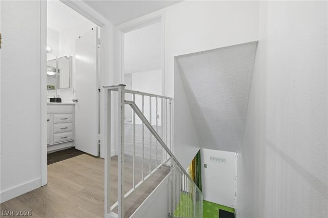 1400 Hialeah Drive B, Las Vegas, NV 89119