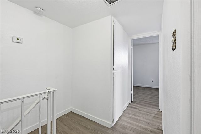 1400 Hialeah Drive B, Las Vegas, NV 89119