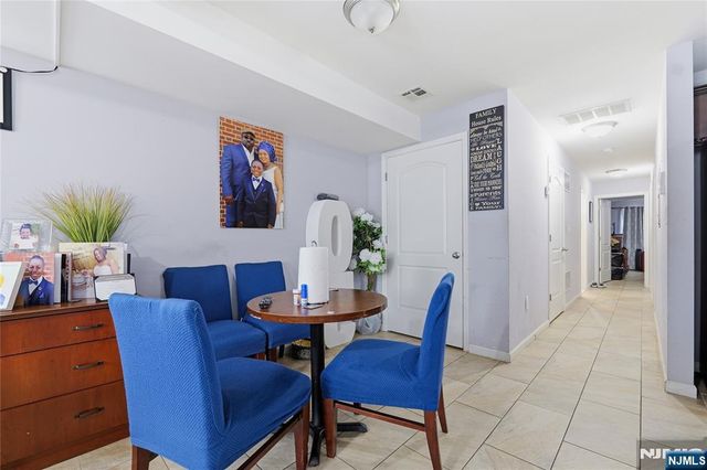 574 S 11th Street, Newark, NJ 07103