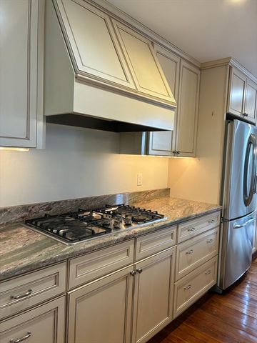 21-A Linden Ave 21-A, Somerville, MA 02143