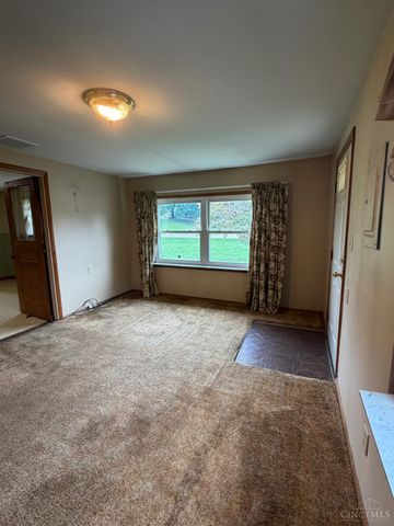300 Maple Avenue, Carlisle, OH 45005
