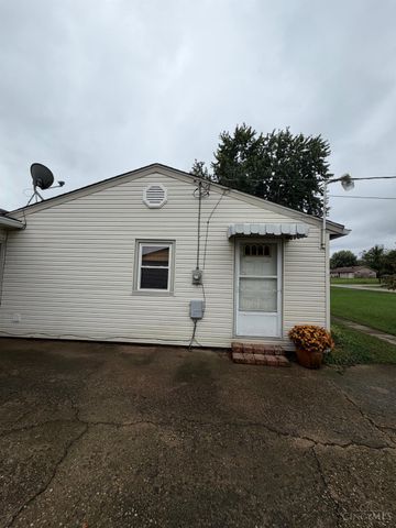 300 Maple Avenue, Carlisle, OH 45005