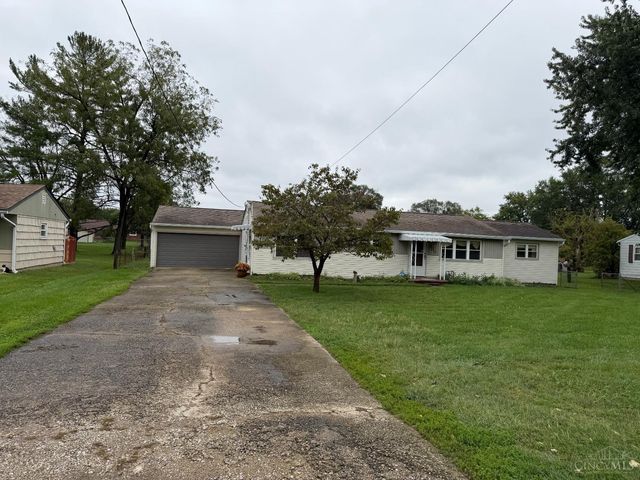 300 Maple Avenue, Carlisle, OH 45005