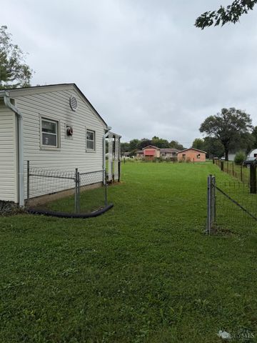 300 Maple Avenue, Carlisle, OH 45005