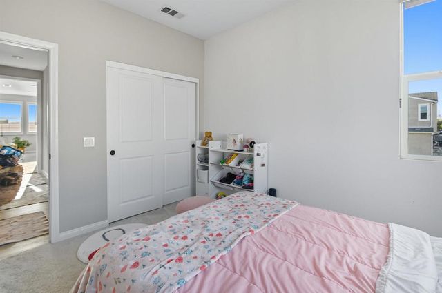 2002 Bluestone Circle, Chula Vista, CA 91913