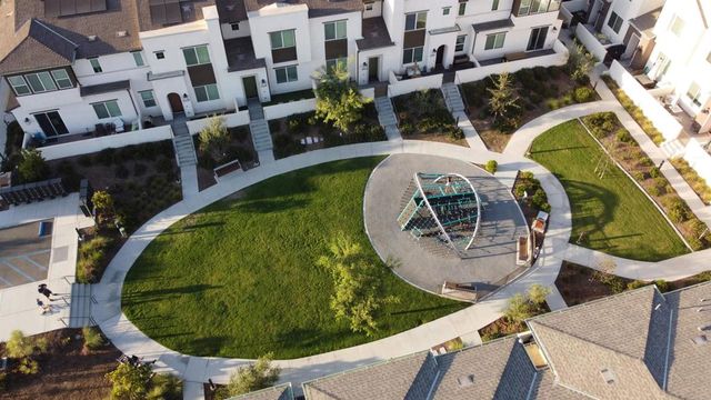 2002 Bluestone Circle, Chula Vista, CA 91913