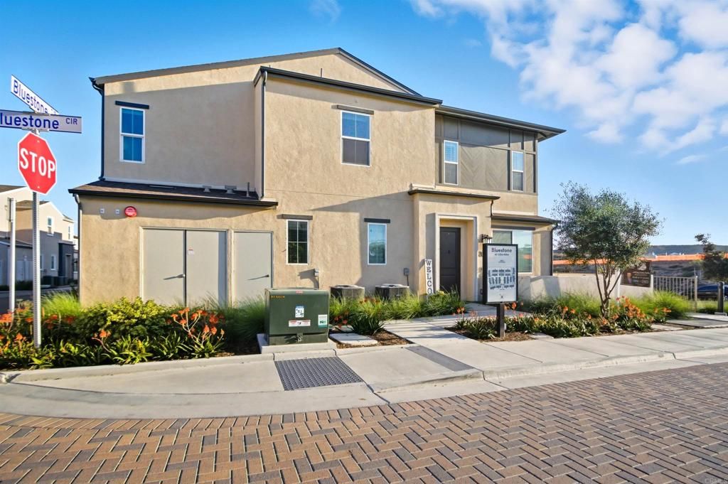 2002 Bluestone Circle, Chula Vista, CA 91913