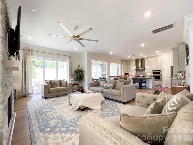 12213 Old Cottonwood Lane, Huntersville, NC 28078