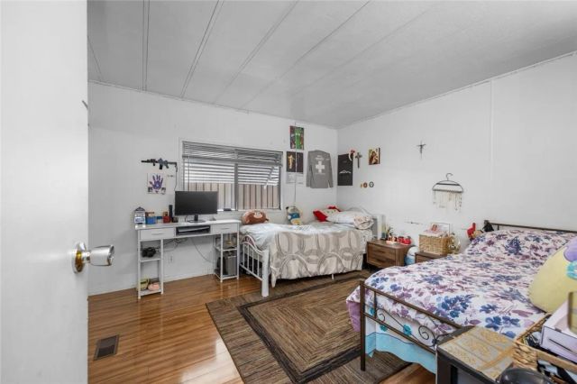 19127 Pioneer 9, Artesia, CA 90701