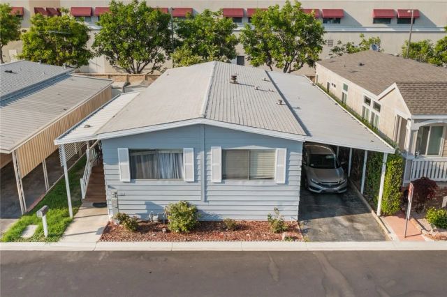 19127 Pioneer 9, Artesia, CA 90701