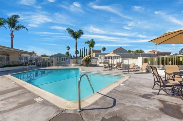 19127 Pioneer 9, Artesia, CA 90701