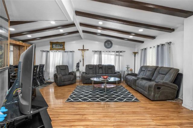 19127 Pioneer 9, Artesia, CA 90701